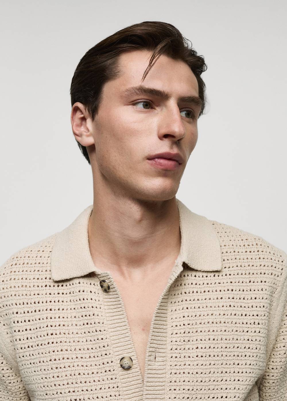 Mango Geknöpftes Strick-Poloshirt mit Lochmuster Black Friday Preise