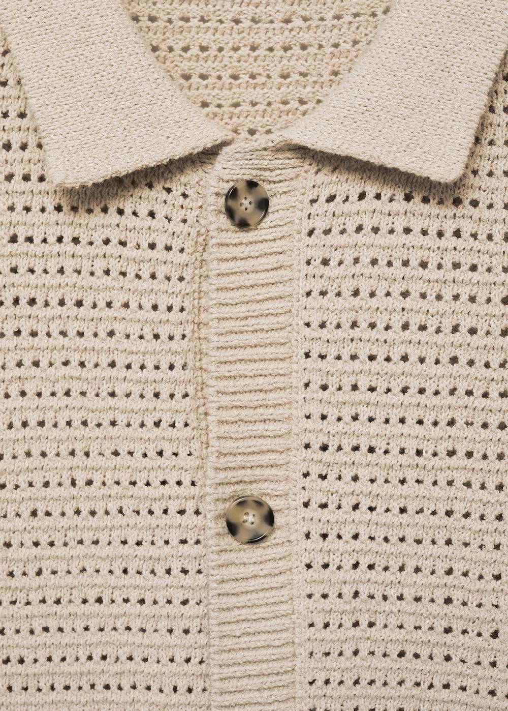 Mango Geknöpftes Strick-Poloshirt mit Lochmuster Black Friday Preise