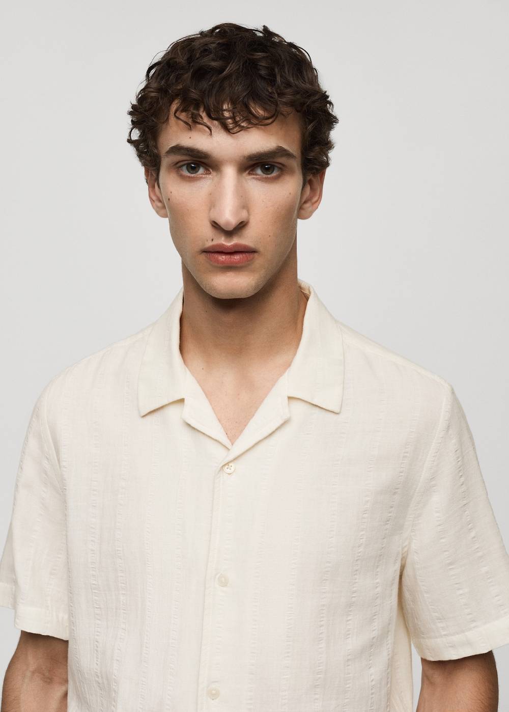 Mango Regular Fit-Hemd aus Baumwoll-Kreppgewebe Bestseller