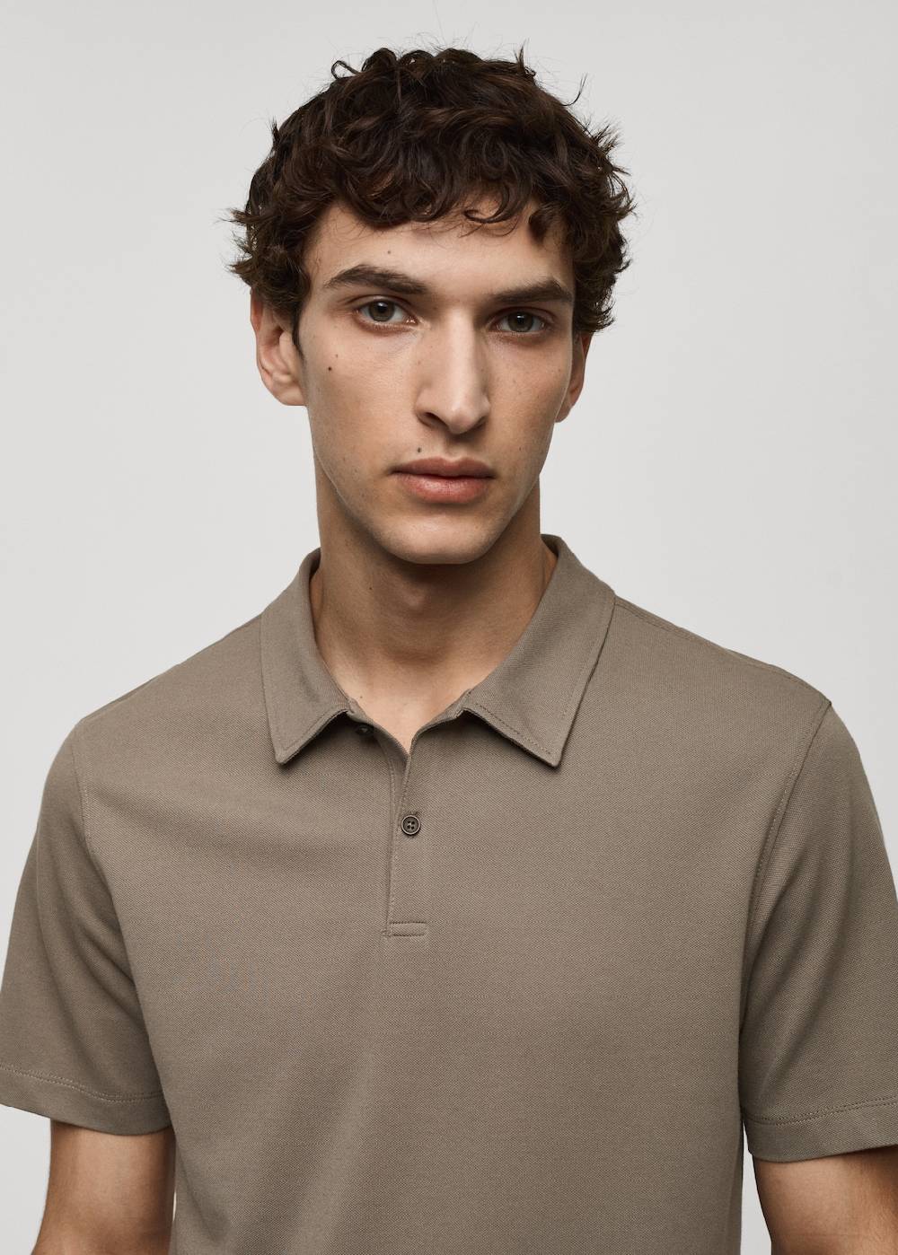 Mango Strukturiertes Slim-Fit-Poloshirt aus Baumwoll-Piqué Letzter Tag