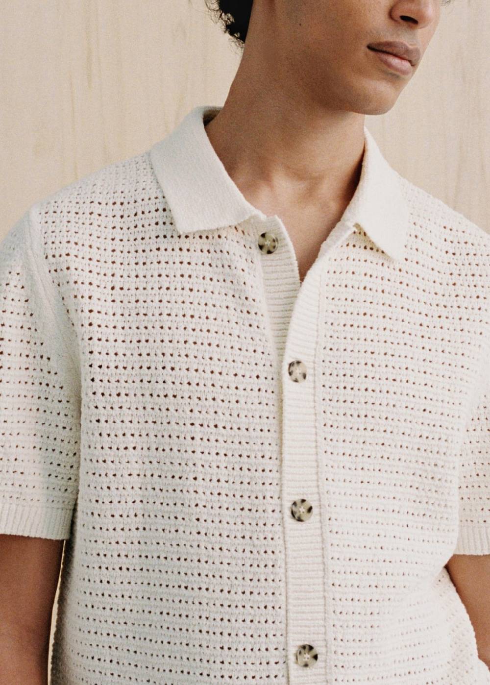 Mango Geknöpftes Strick-Poloshirt mit Lochmuster Kostenloser Versand international