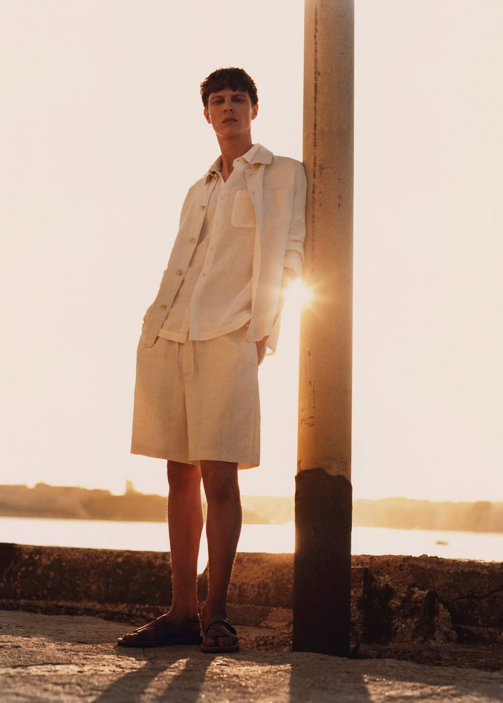 Mango Overshirt mit Taschen aus 100 % Leinen Begrenzt auf 3 Tage