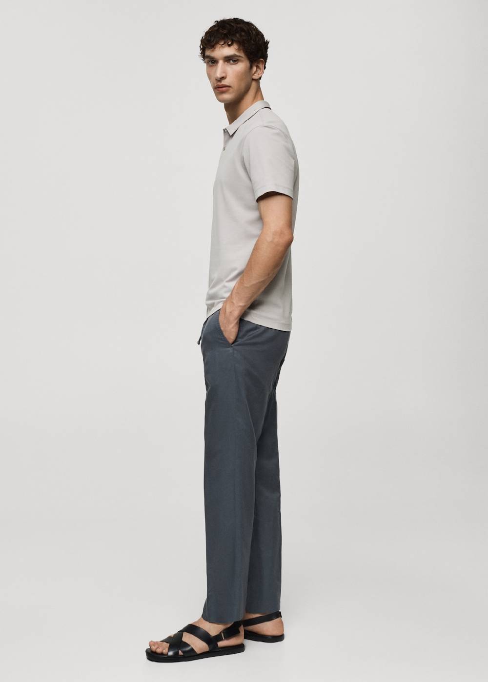 Mango Strukturiertes Slim-Fit-Poloshirt aus Baumwoll-Piqué Speichern exportieren