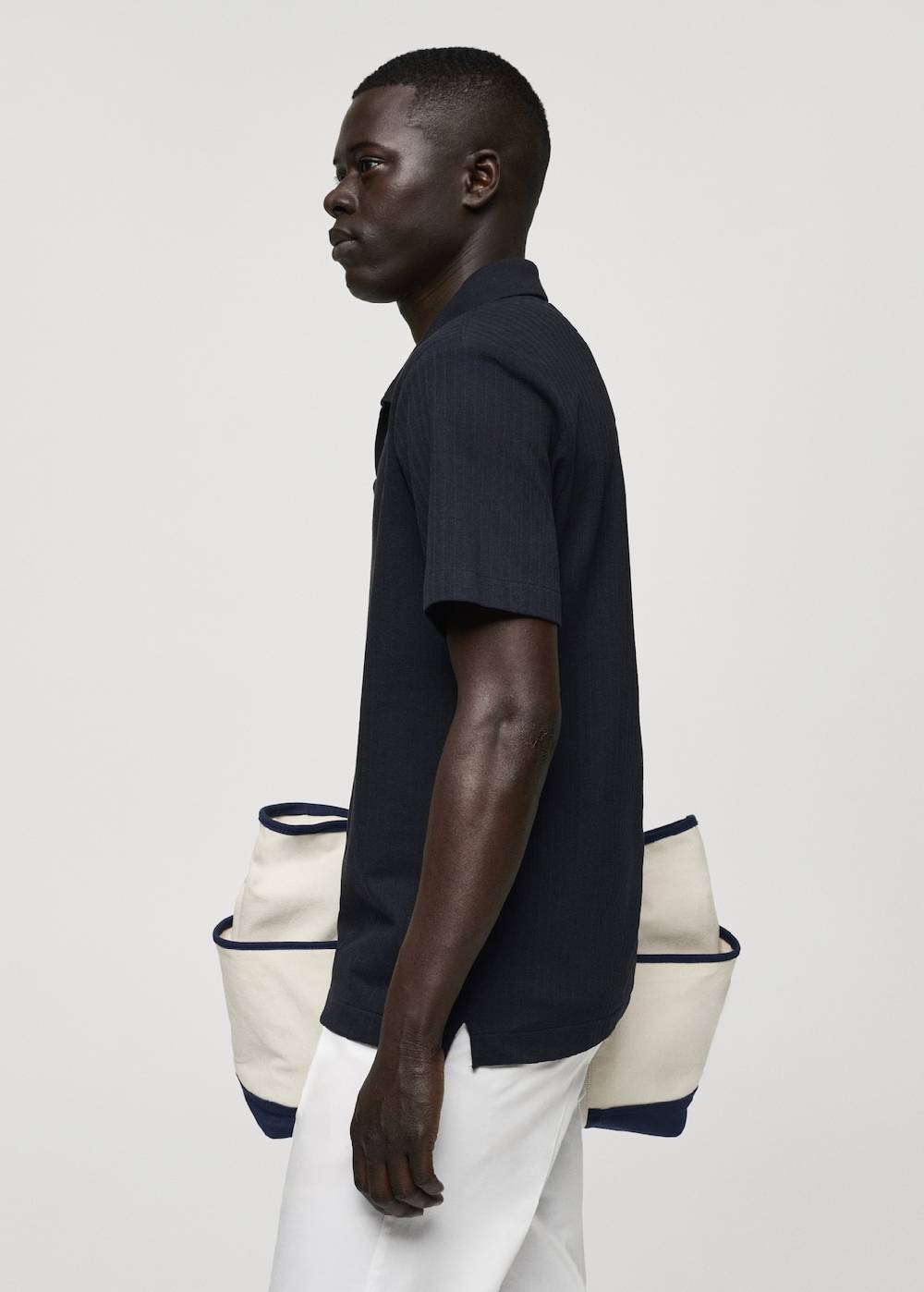 Mango Geripptes Regular-Fit-Poloshirt aus Baumwolle Meist gekauft