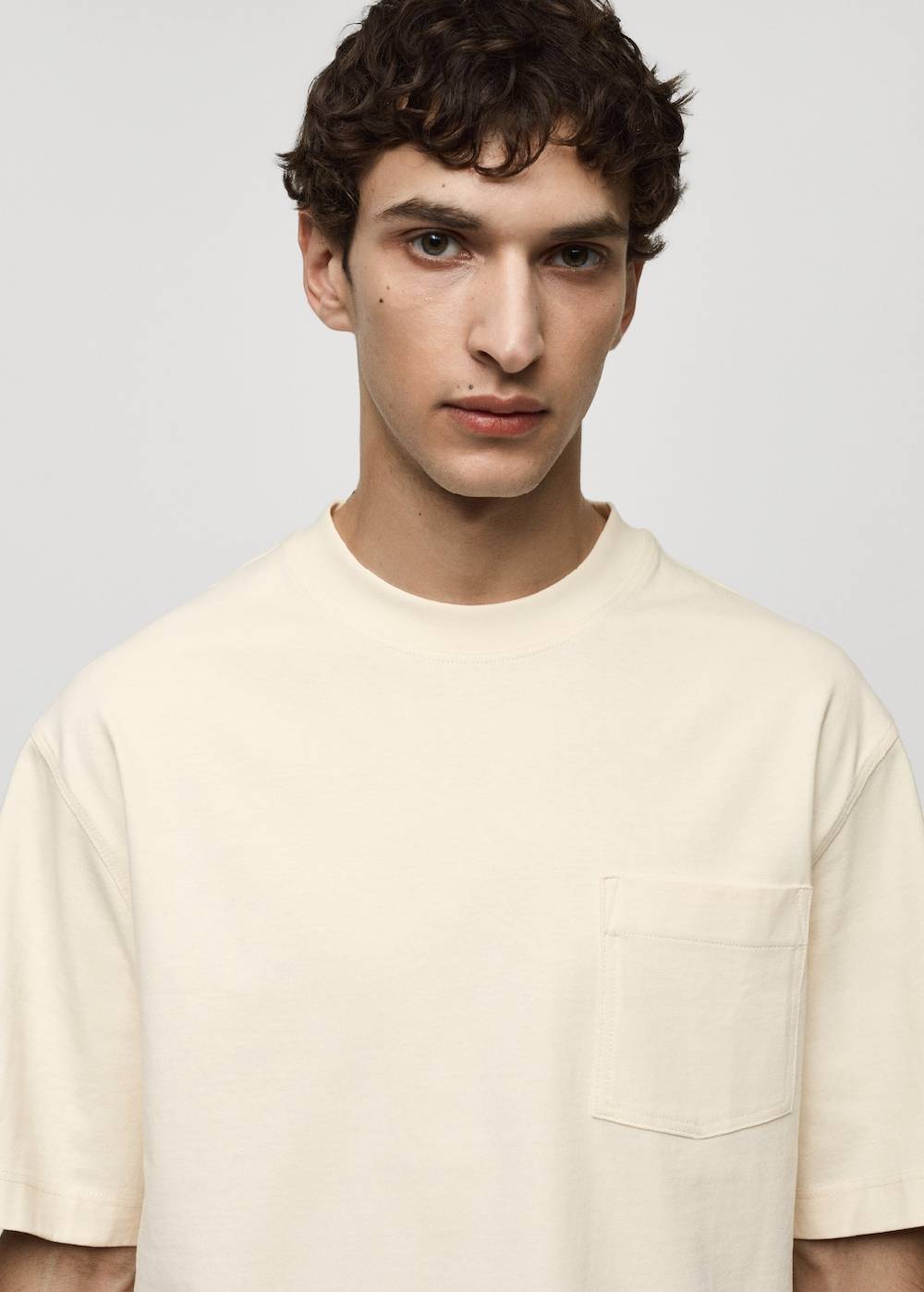 Mango T-Shirt aus 100 % Baumwolle mit Tasche Zeitlich begrenztes Angebot