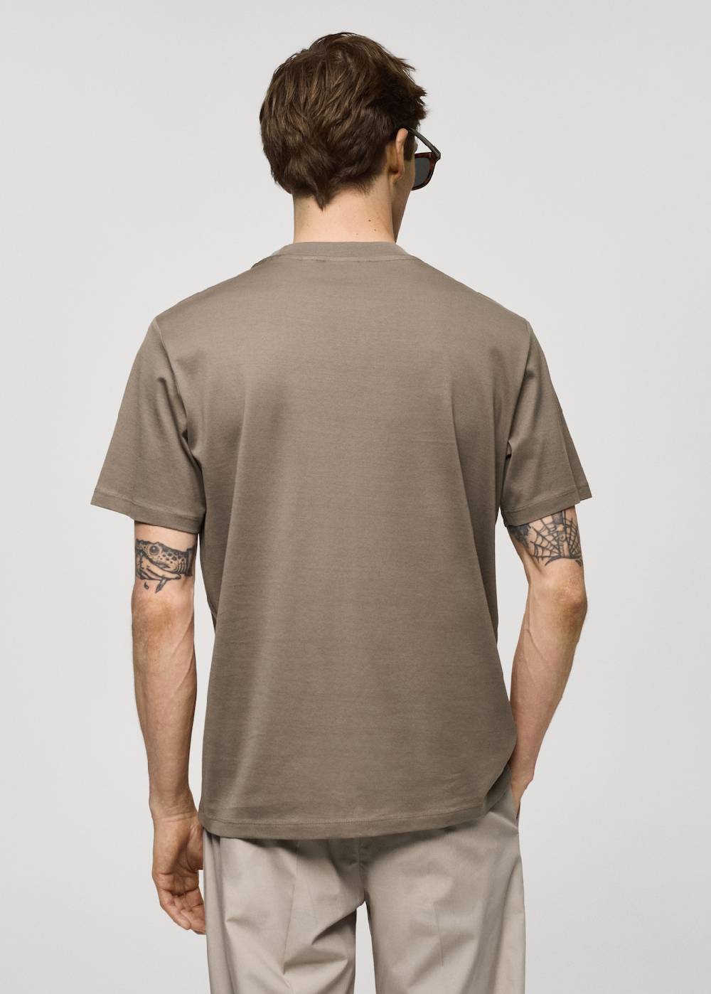 Mango Slim-Fit-T-Shirt aus 100 % Baumwolle Begrenzt auf 3 Tage