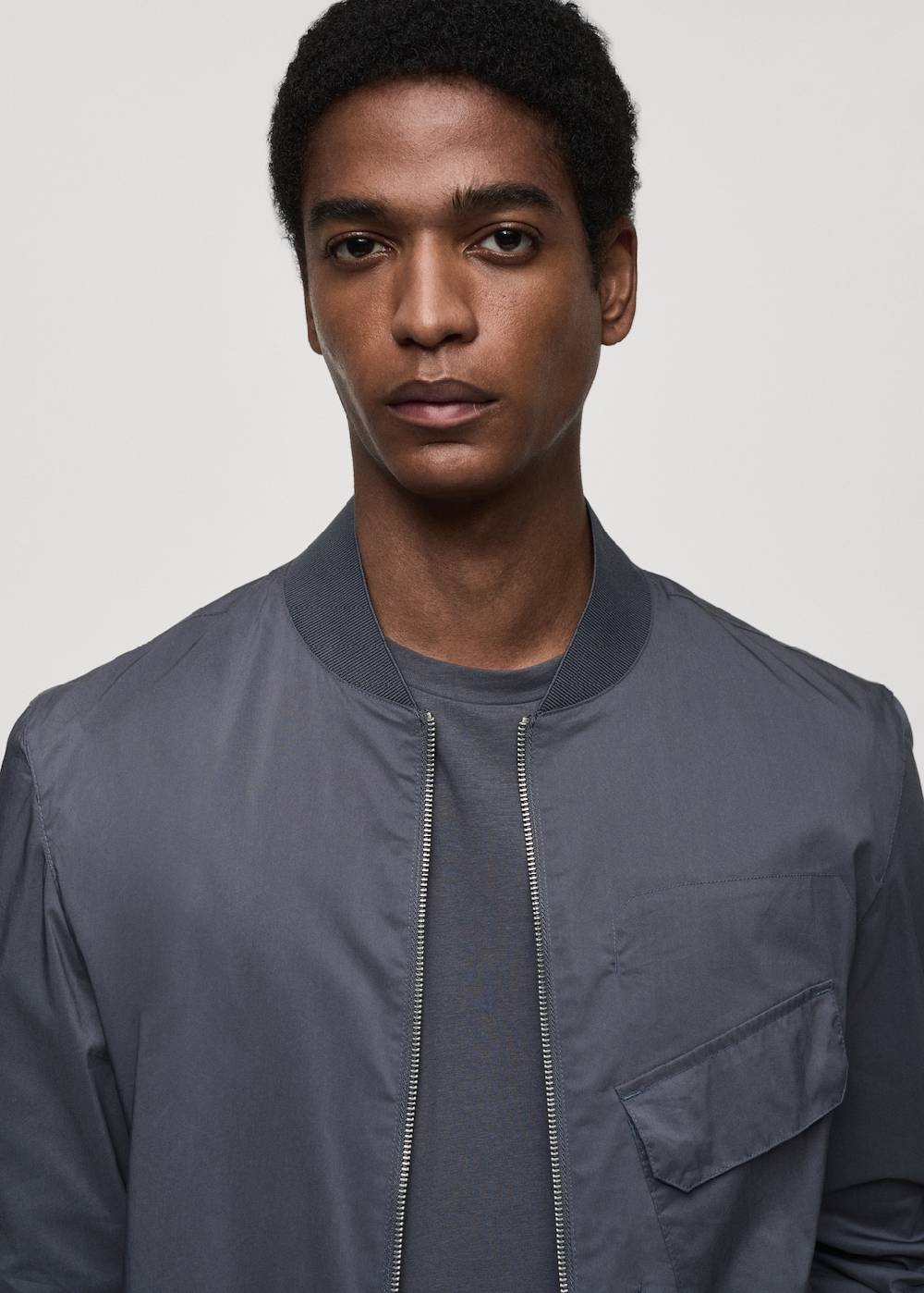 Mango Bomberjacke mit Tasche Im Verkauf