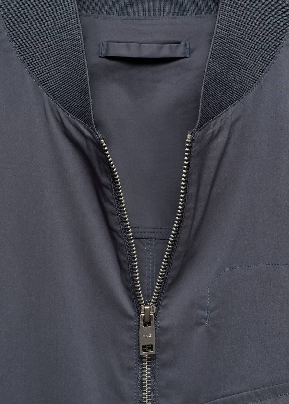 Mango Bomberjacke mit Tasche Im Verkauf