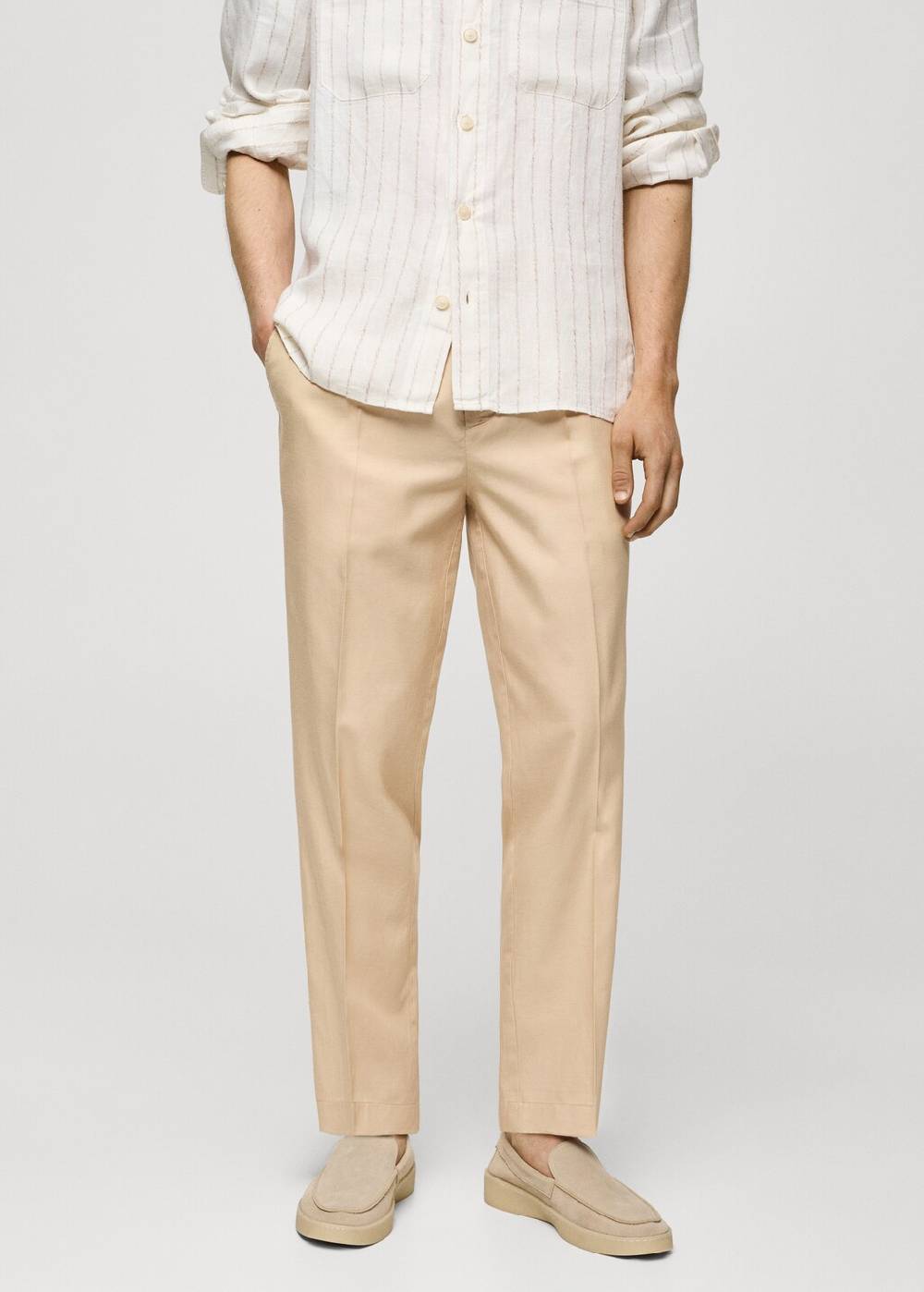 Mango Bundfaltenhose aus Lyocell mit Baumwolle
