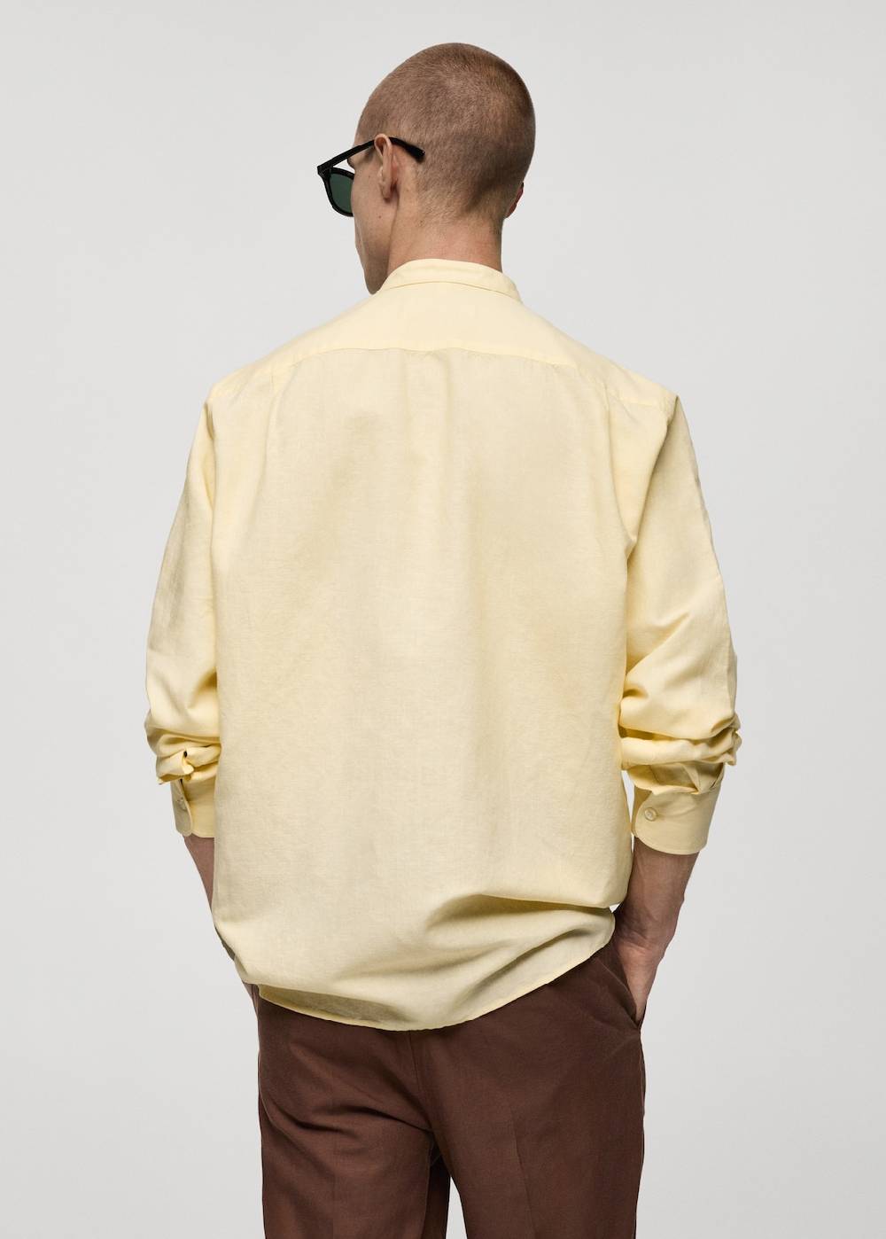 Mango Classic Fit-Leinenhemd Cyber Monday