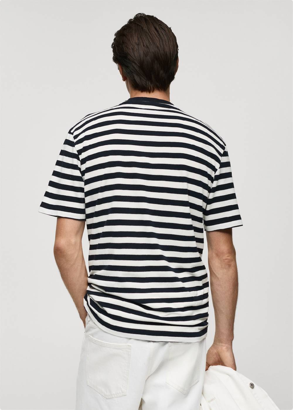 Mango Gestreiftes Regular-Fit-T-Shirt aus 100 % Baumwolle Online Outlet