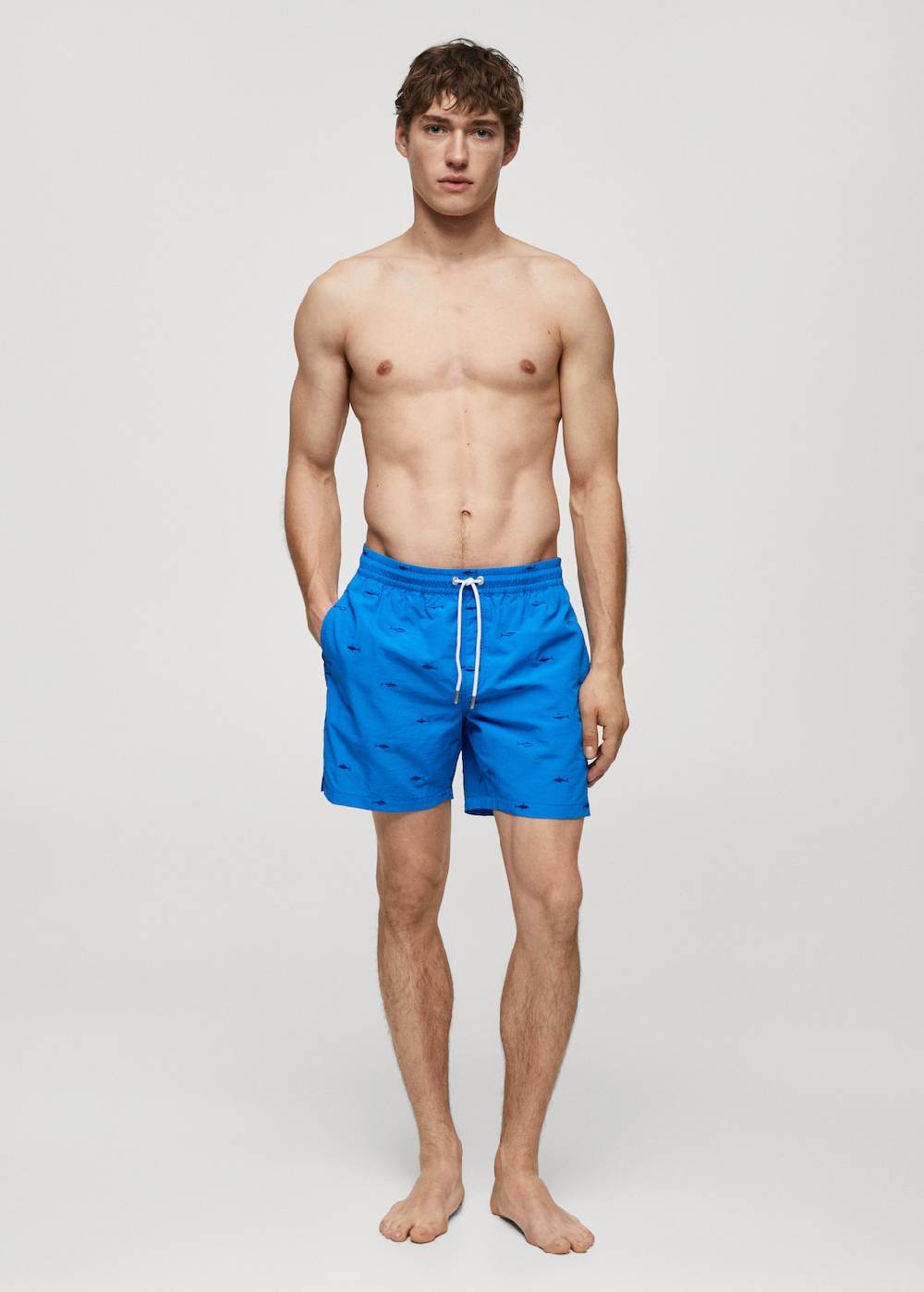 Mango Badeshorts mit Kordelzug und aufgesticktem Fischmotiv Saisonale Angebote