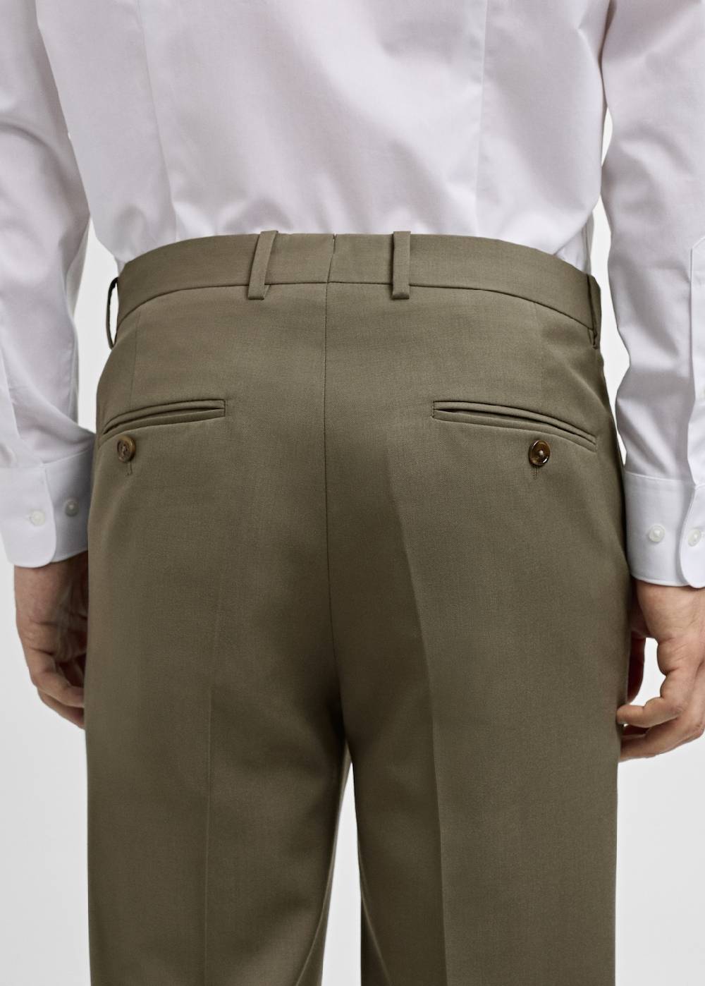 Mango Slim-Fit-Anzughose aus 100 % Schurwolle Kauf eins, bekomm eins gratis