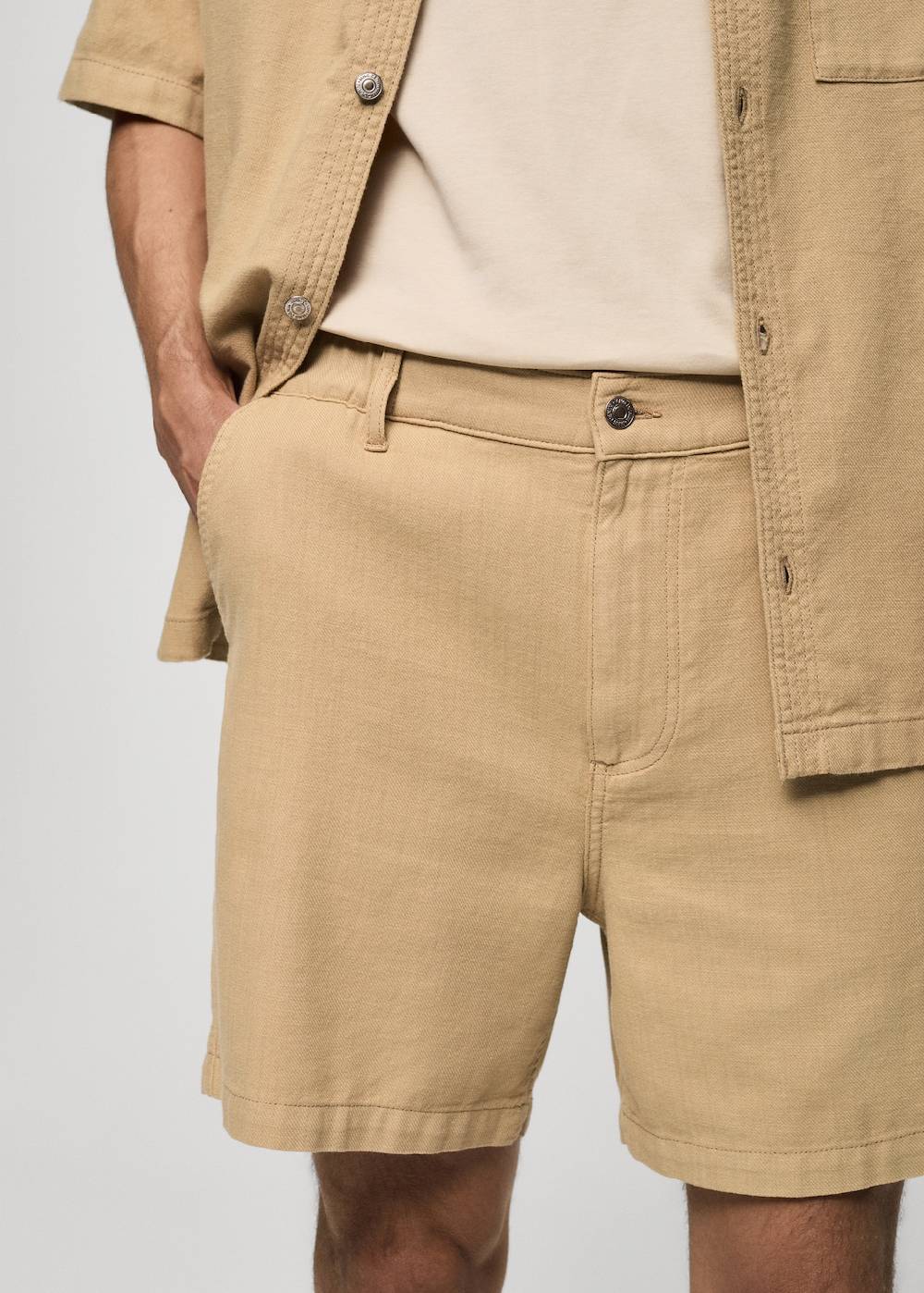 Mango Baumwoll-Bermudashorts mit Taschen Letzter Tag