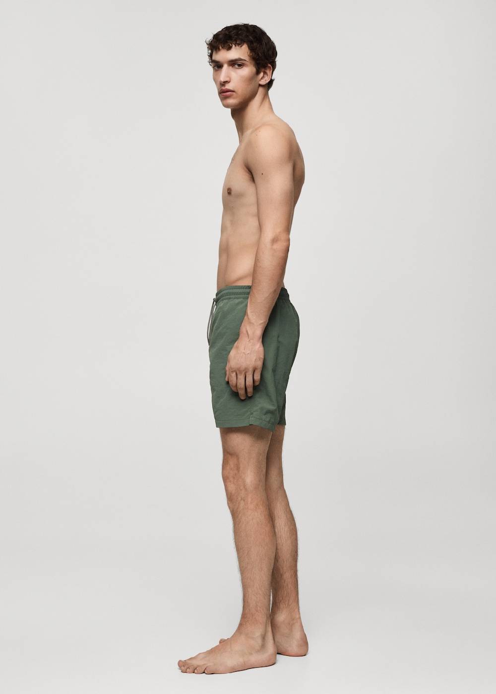 Mango Einfarbige Badeshorts mit Kordelzug Sonderangebot der Fabrik