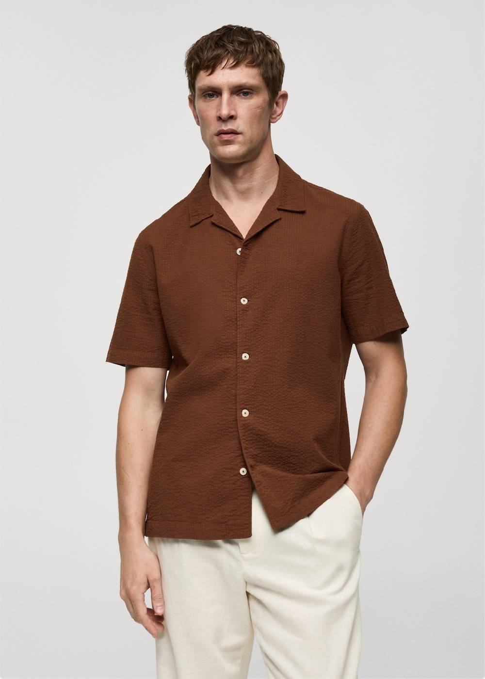 Mango Regular-Fit-Hemd aus 100 % Seersucker-Baumwolle Speichern exportieren