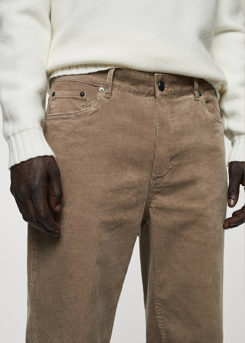 Mango Slim Fit-Feincordhose Im Verkauf