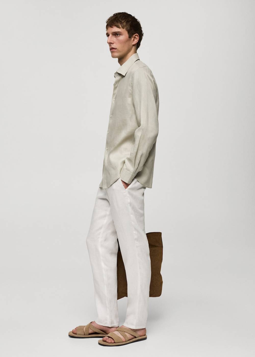 Mango Regular Fit-Hemd aus 100 % Leinen 2025