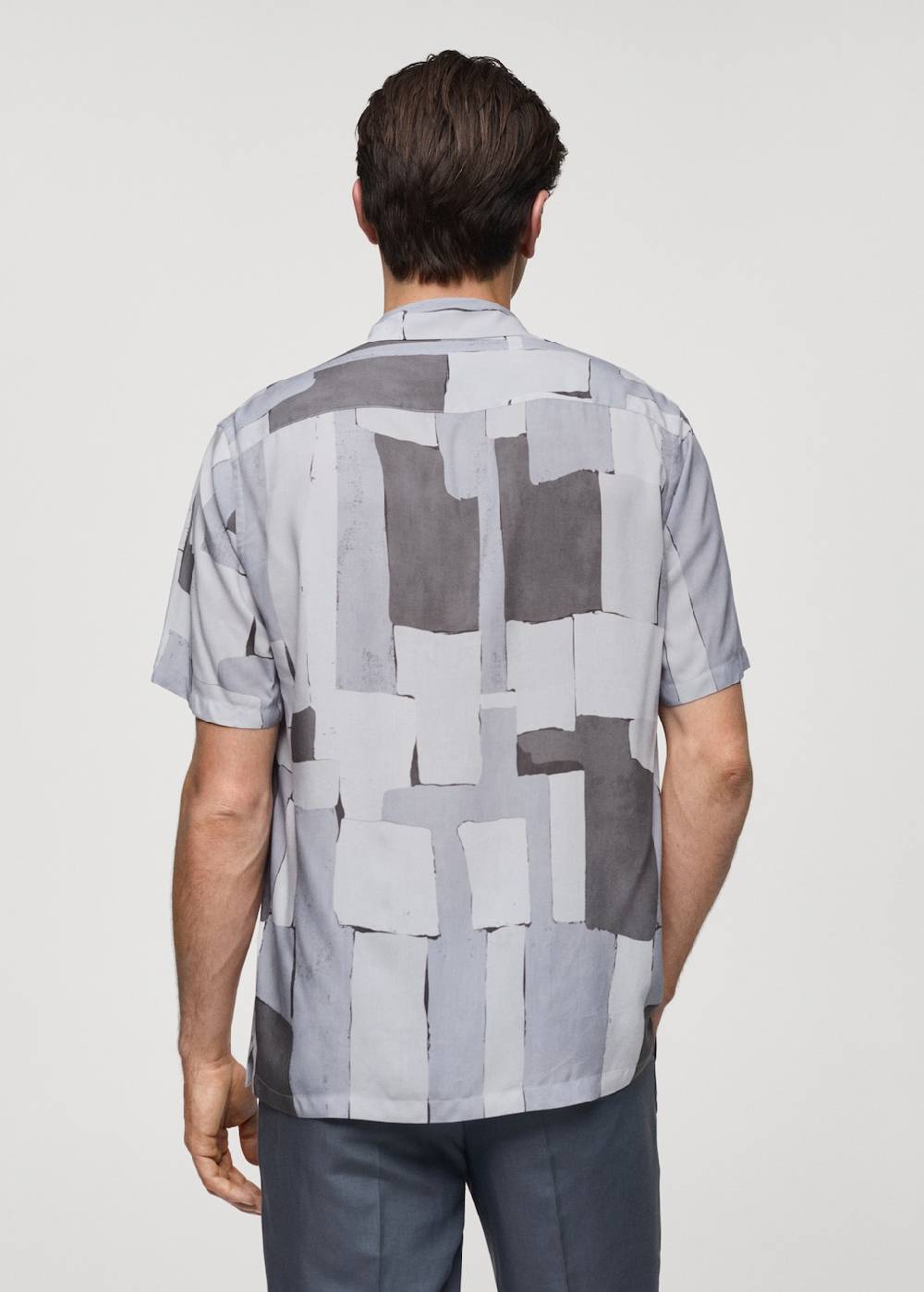 Mango Fließendes Regular Fit-Hemd mit Motiv Online