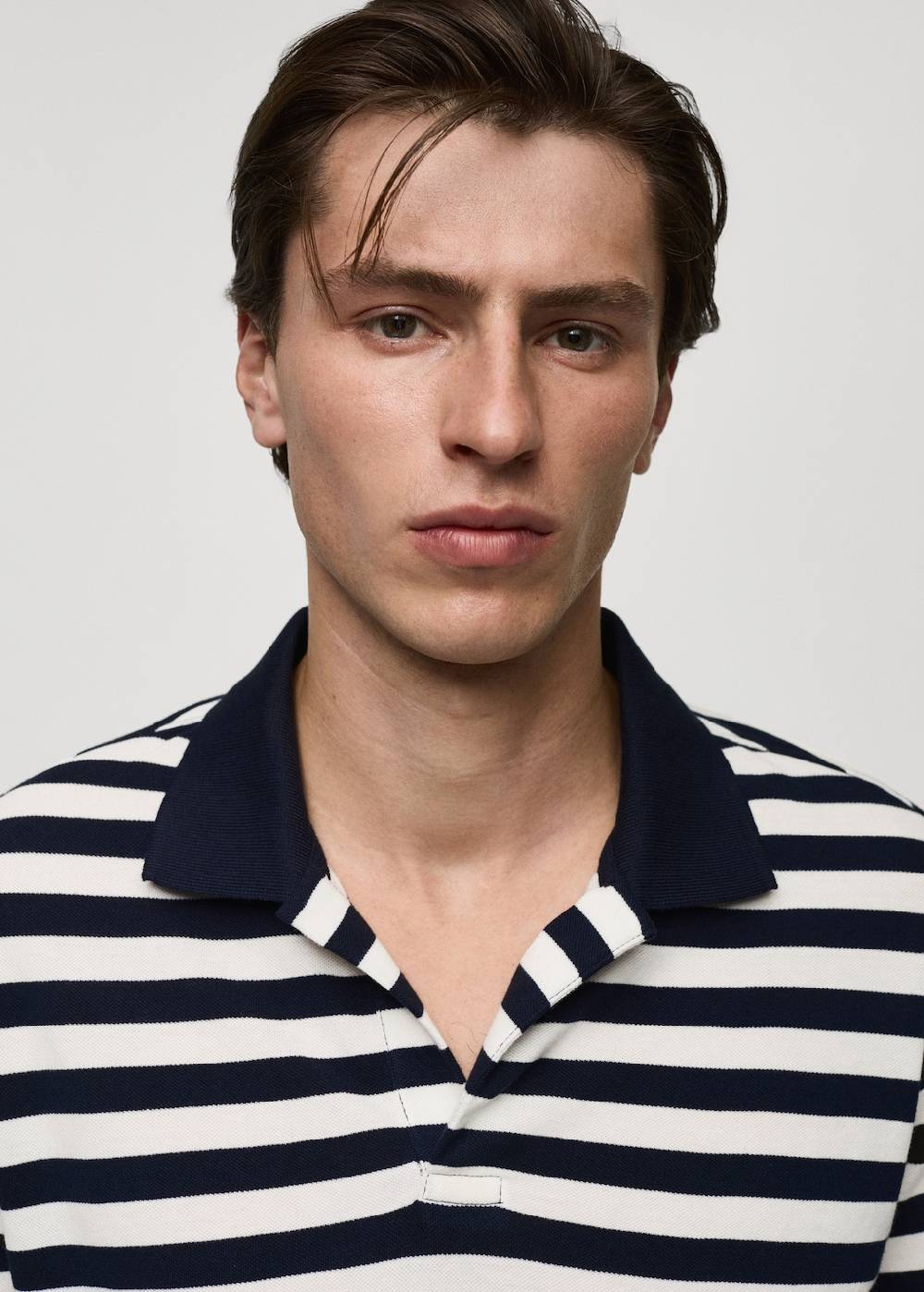 Mango Gestreiftes Regular-Fit-Poloshirt aus Baumwoll-Piqué Fabrik Onlineshop