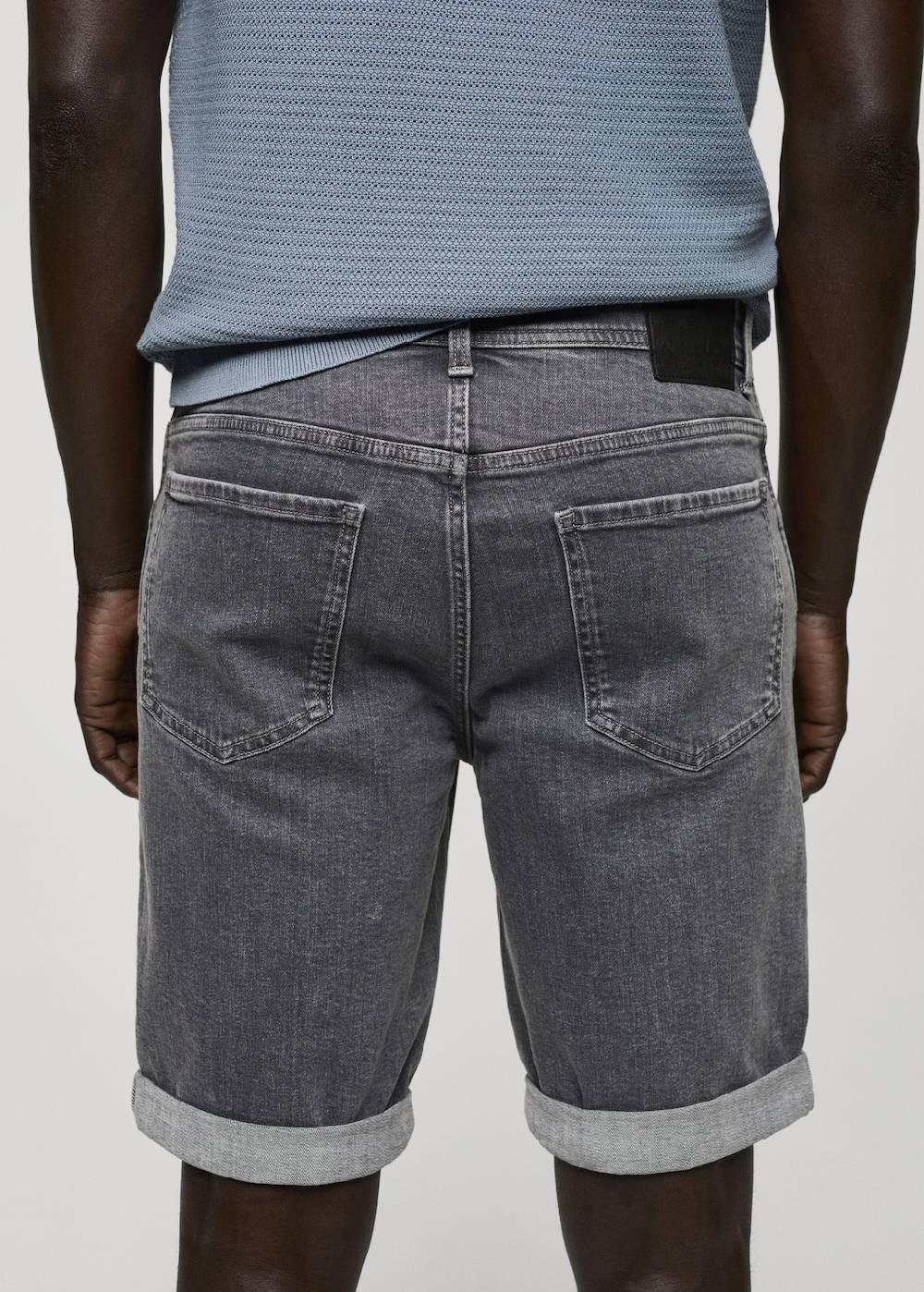 Mango Slim Fit-Jeans-Bermudashorts Black Friday
