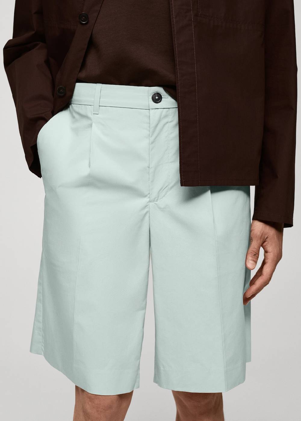 Mango Relaxed Fit-Bermudashorts mit Abnähern Osterangebot