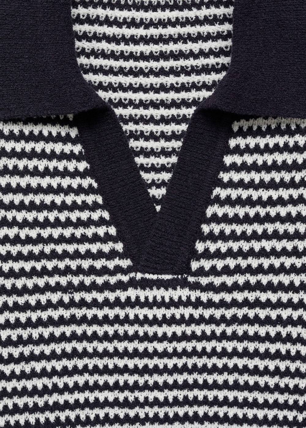 Mango Gestreiftes Stric-Poloshirt mit Kontrastkragen Riesige Rabatte