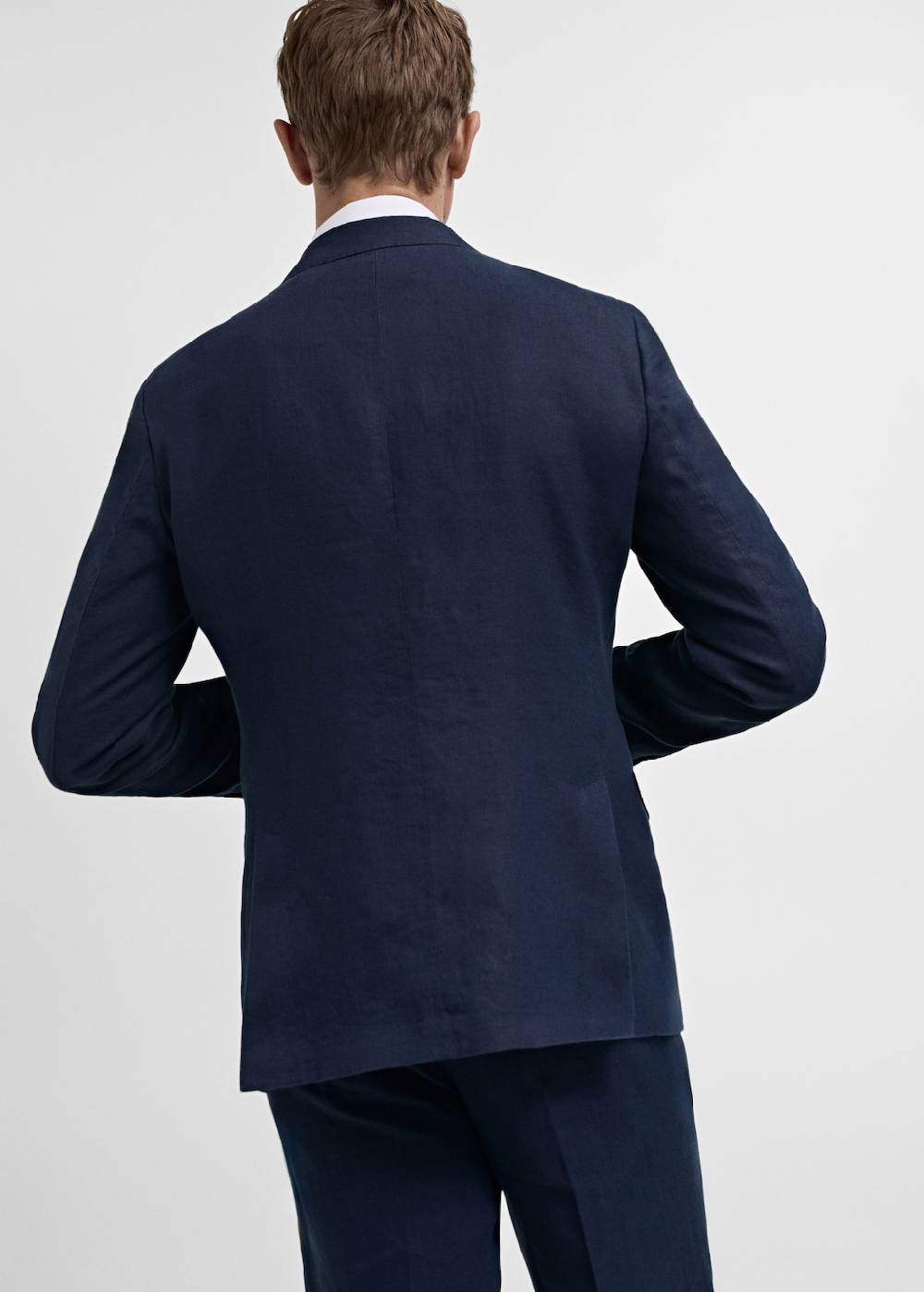 Mango Slim Fit-Anzugjacke aus 100 % Leinen 2025