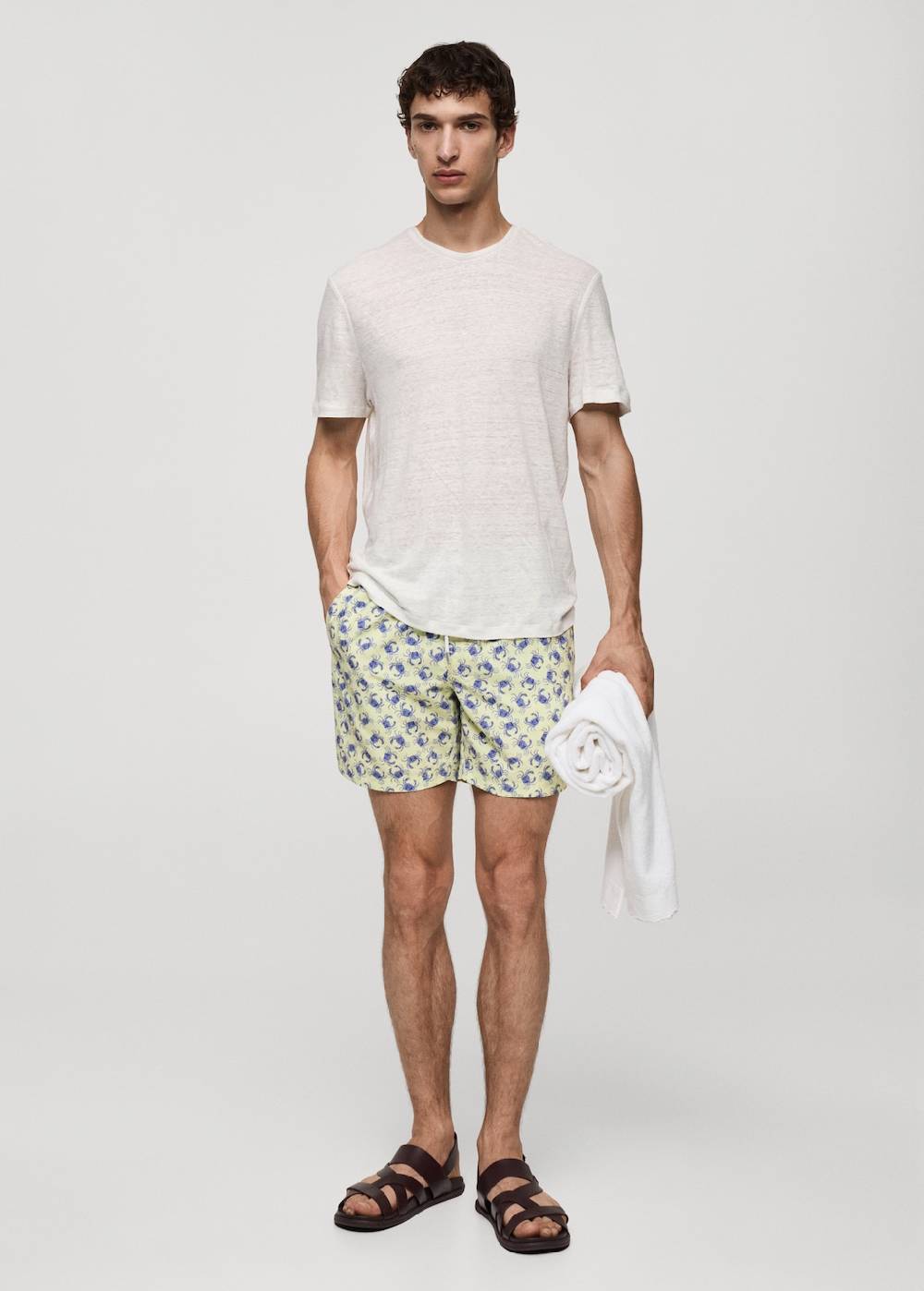 Mango Badeshorts mit Krebsmotiv Meist gekauft
