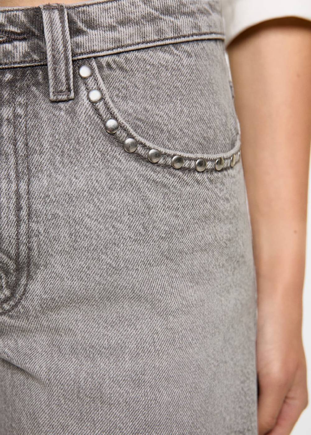 Mango Perlenbestickte Shorts Neueste Stile