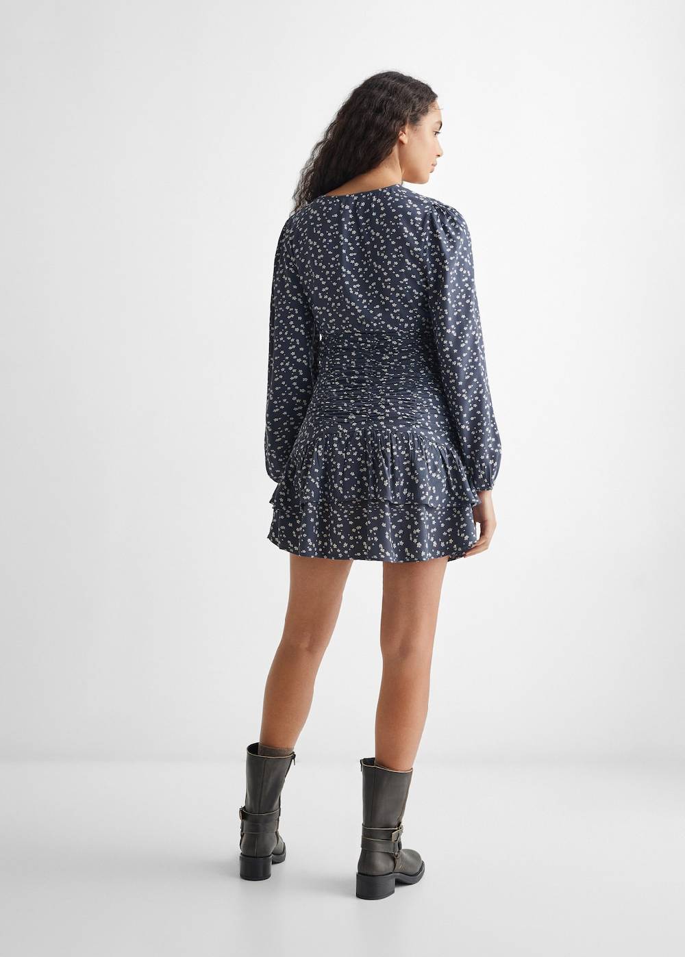 Mango Florales Kleid mit Raffdetails 50% Rabatt für begrenzte Zeit