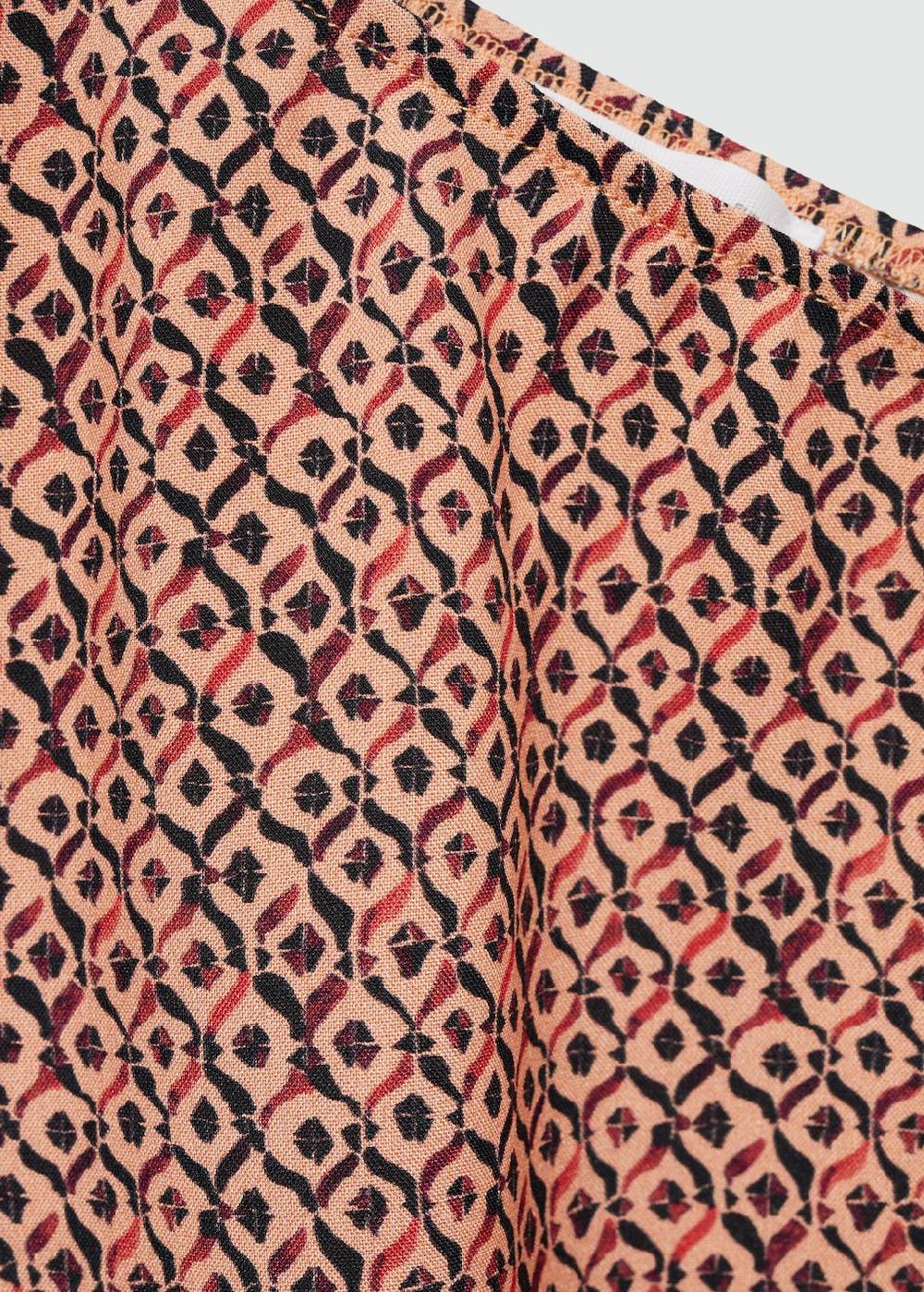 Mango Asymmetrische Bluse mit Motiv Vatertagsangebot