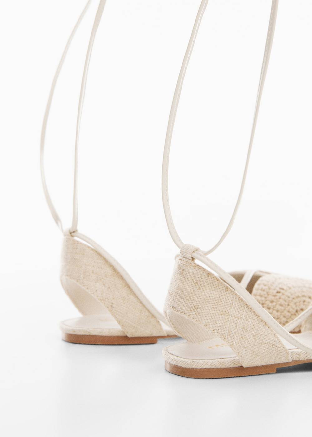 Mango Flacher Riemenschuh Bis zu 50% Rabatt