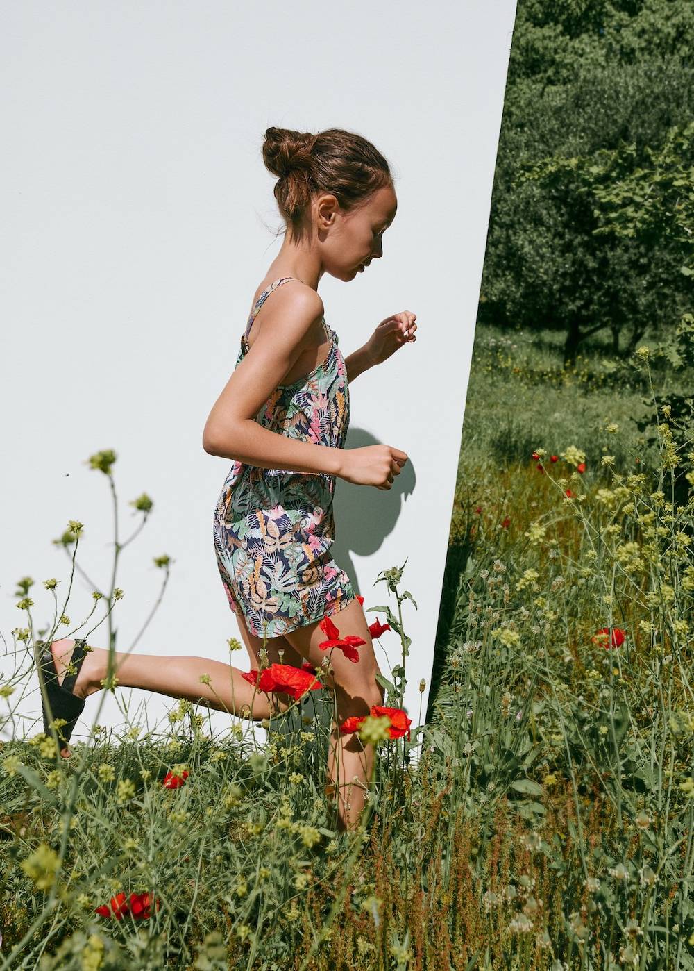 Mango Jumpsuit mit Tropen-Print Bis zu 65% Rabatt