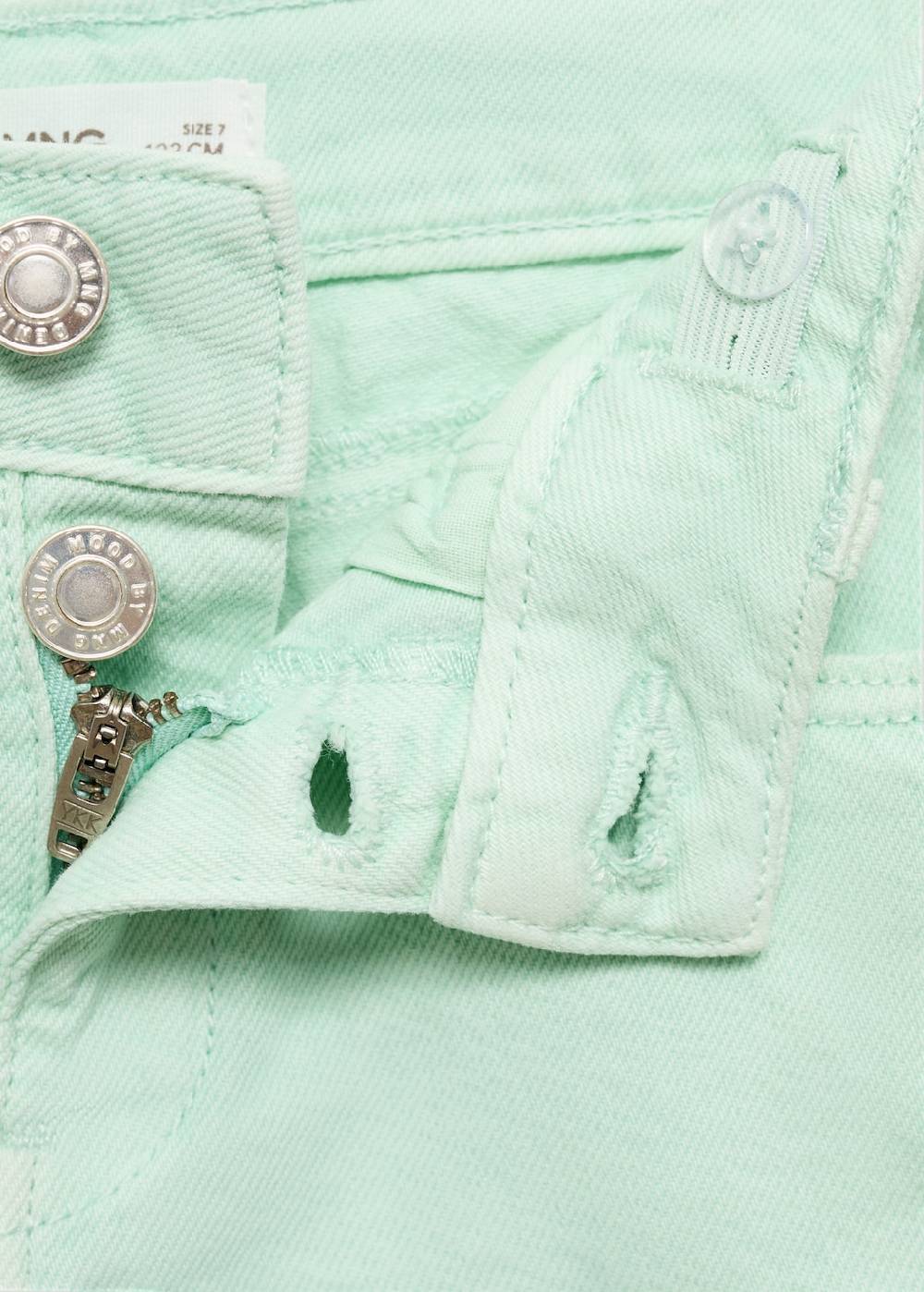 Mango Shorts mit ausgefranstem Saum Nur noch ein Tag übrig