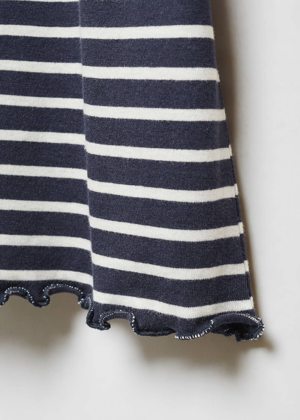 Mango Gestreiftes Baumwoll-Shirt Limitierter Zeitrabatt