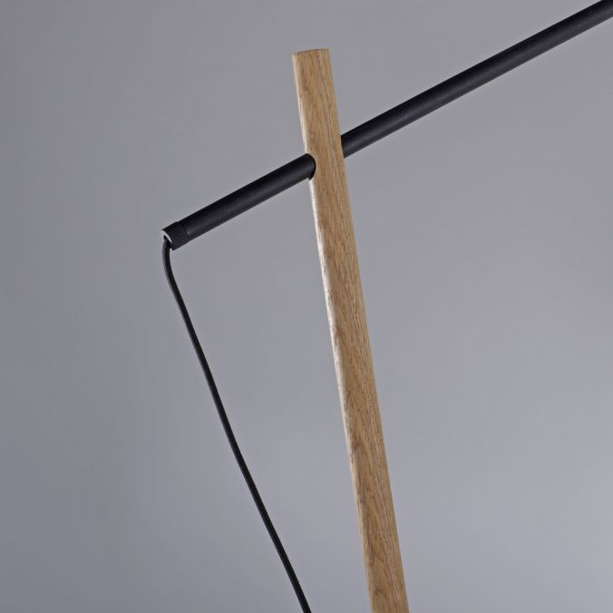 Paul Neuhaus LED Stehleuchte schwarz mit Holzoptik Schnurschalter zeitloses Design Kostenloser Versand international