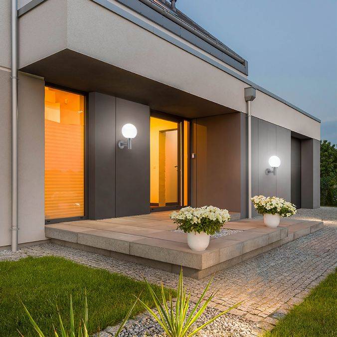 Paul Neuhaus Wandleuchte, rund, edelstahl, IP 44 spritzwassergeschützt, E27, opalglas Saisonschlussverkauf
